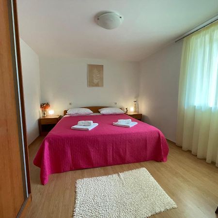 Apartment Benky Pican Exterior photo